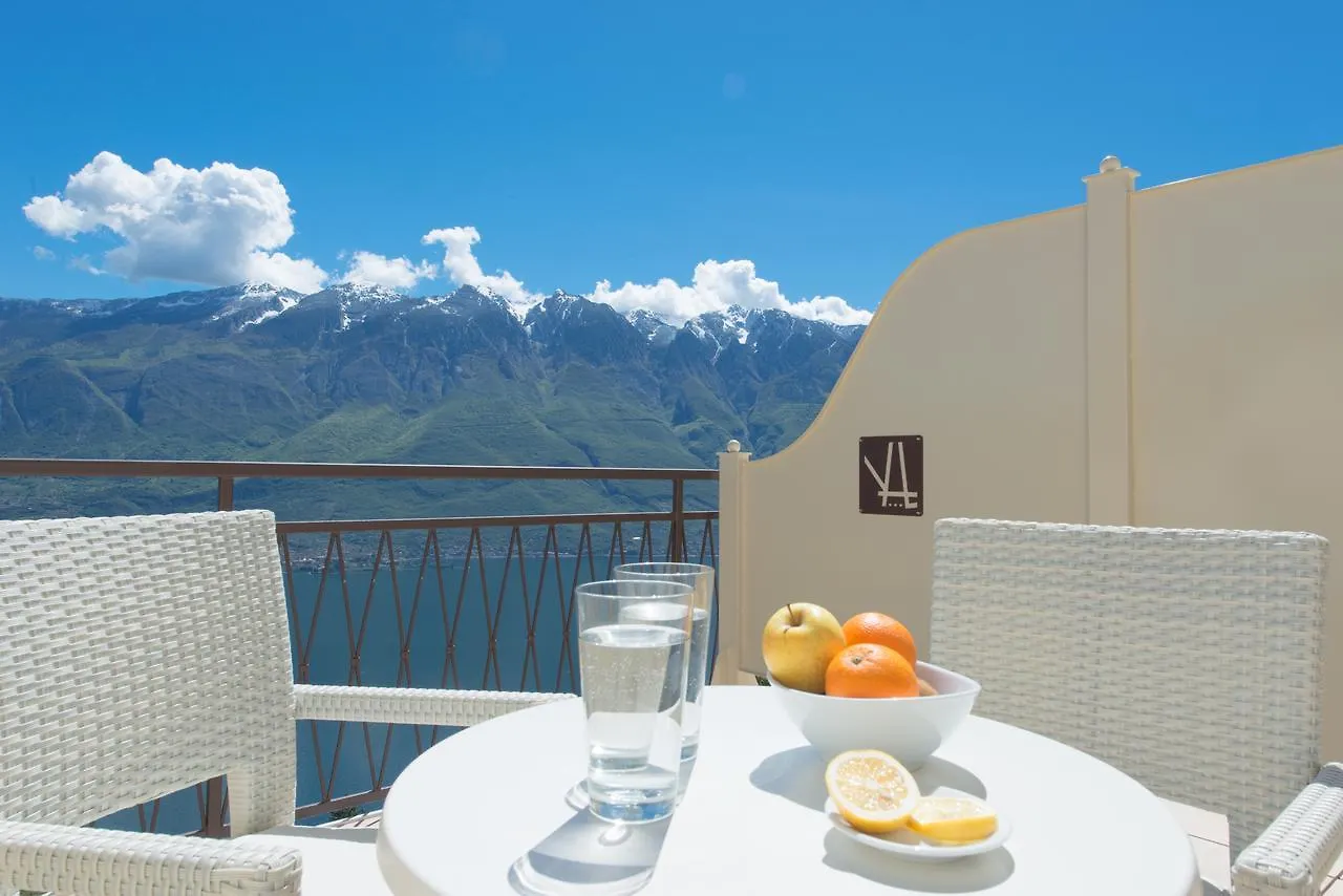 Village Hotel Lucia Tremosine 3*,