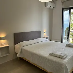 Vendégház Mira Taormina