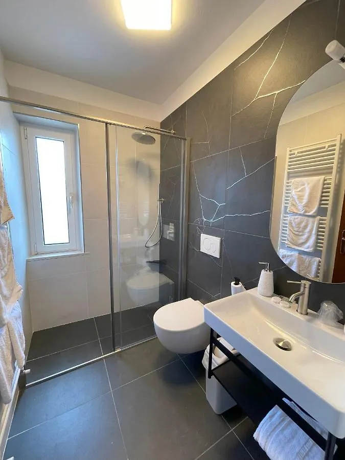 Village Hotel Lucia Tremosine