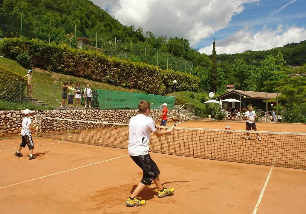 ***  Village Hotel Lucia Tremosine Olaszország
