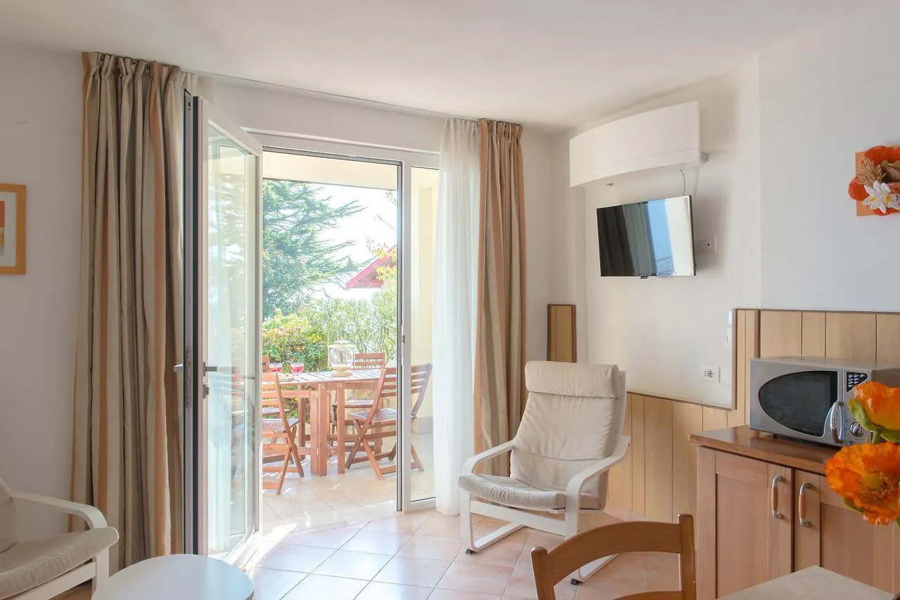 Village Hotel Lucia Tremosine 3*,  Olaszország