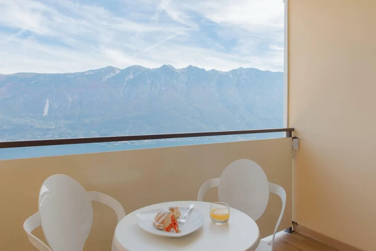 Village Hotel Lucia Tremosine