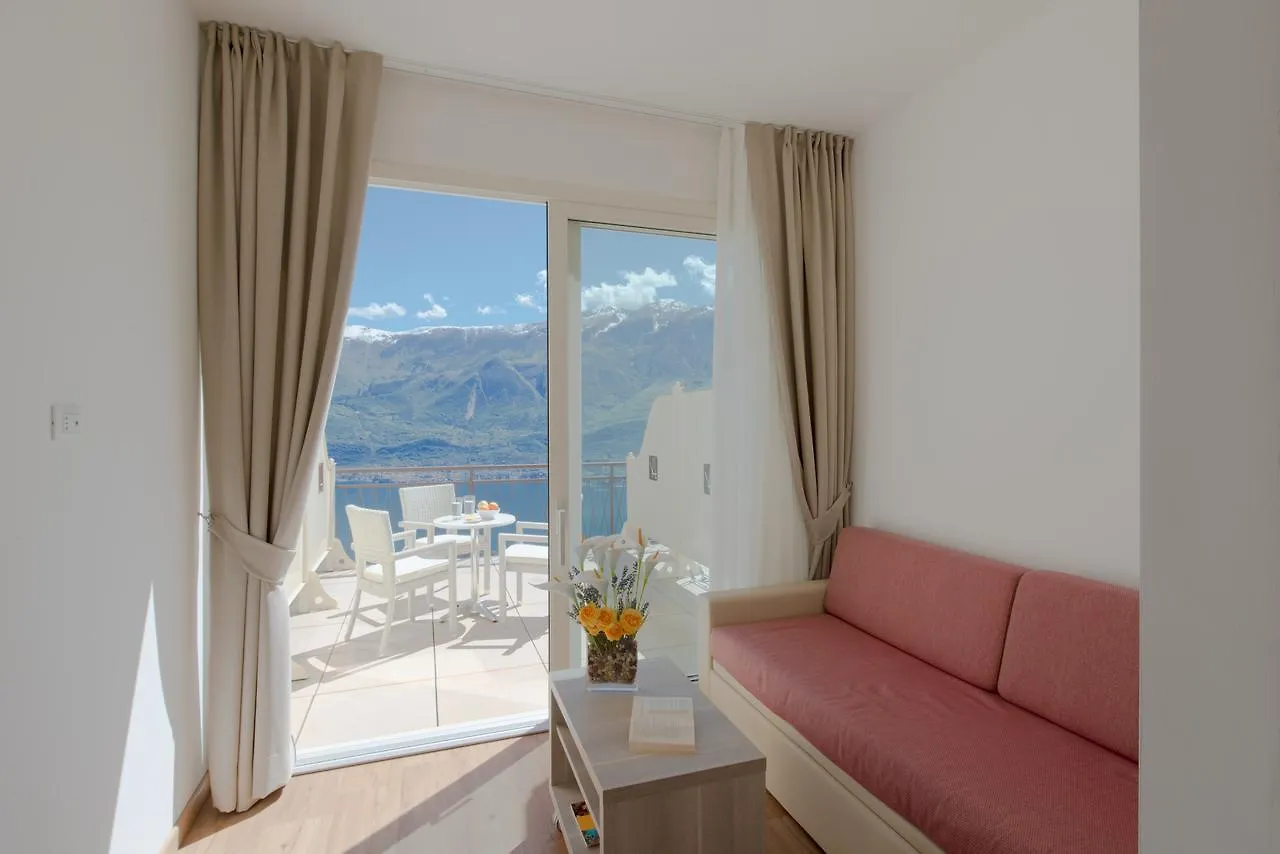 Village Hotel Lucia Tremosine